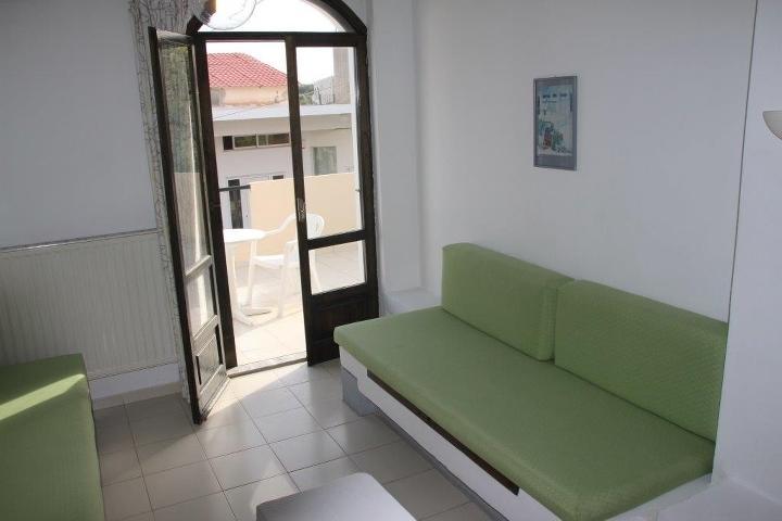 Skala Apartments Agia Marina  Exterior photo