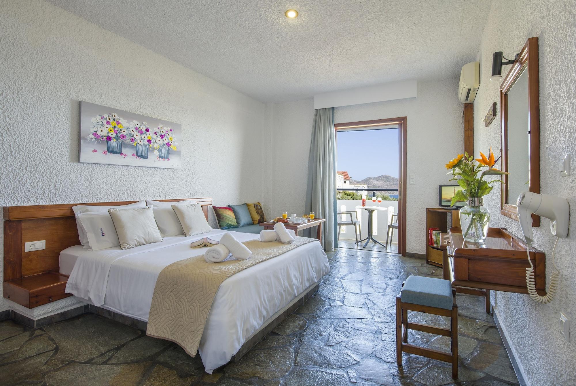 Skala Apartments Agia Marina  Exterior photo